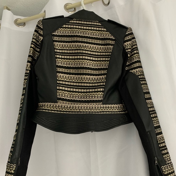 Cool Cropped Motojacket - Picture 2 of 3